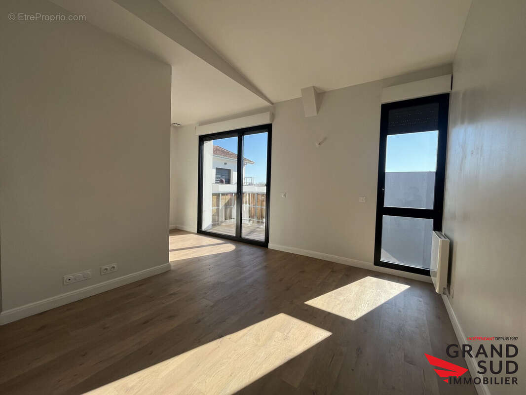 Appartement à BEGLES