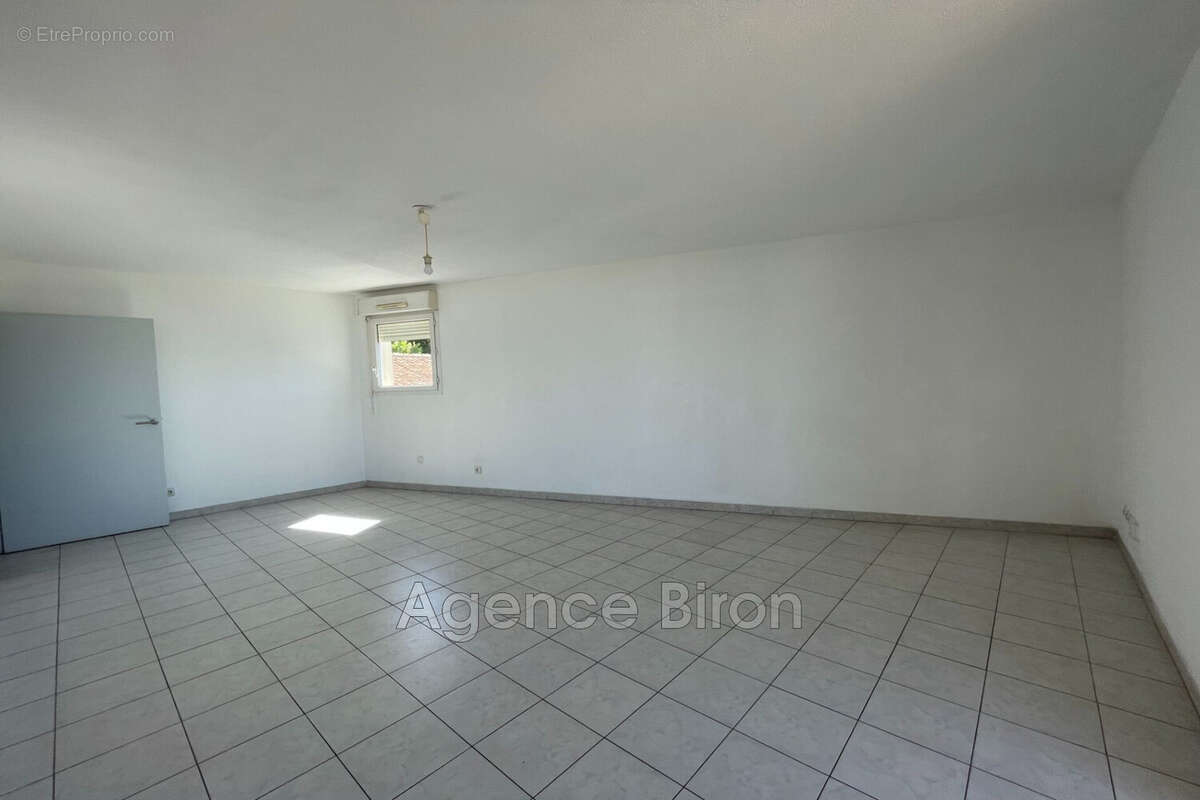 Appartement à MARSEILLE-12E