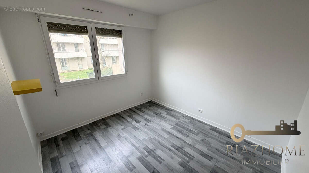 Appartement à LE BOURGET