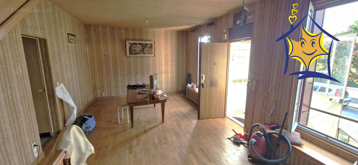 Maison à VIRY-CHATILLON