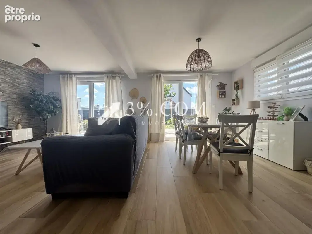 3%COM Jolie maison avec jardin de 2022 - photo 3