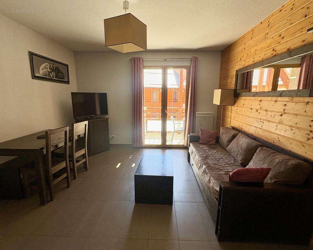 Appartement à FONT-ROMEU-ODEILLO-VIA