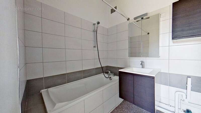 À vendre, Nancy Artem - Parc Ste Marie Appartement 3 pièces, Grenier et Cave – Visite Virtuelle sur demande - photo 5