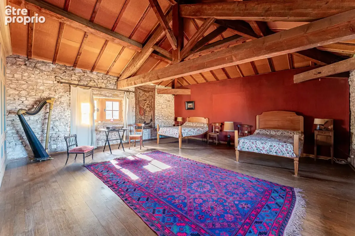 Maison Forte, Manoir d'exception au coeur du Beaujolais 350m2 - photo 7