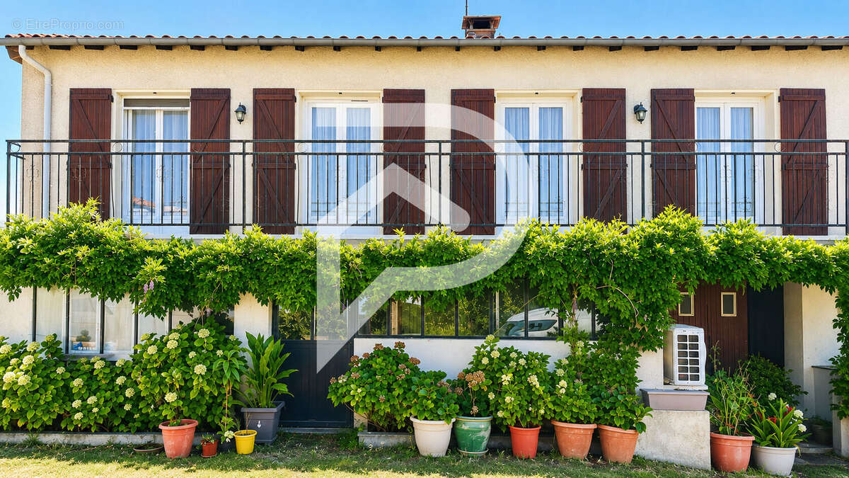 Maison 92 m², 3 chambres avec jardin, piscine et grand sous-sol - photo 3