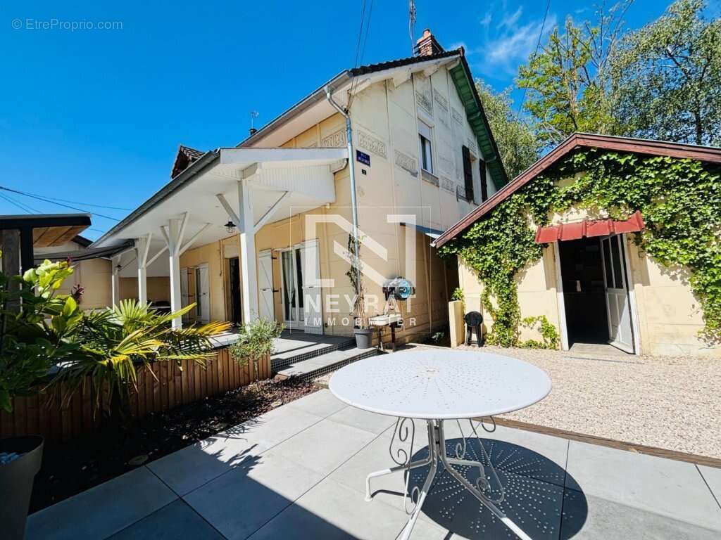 Maison à MONTCEAU-LES-MINES