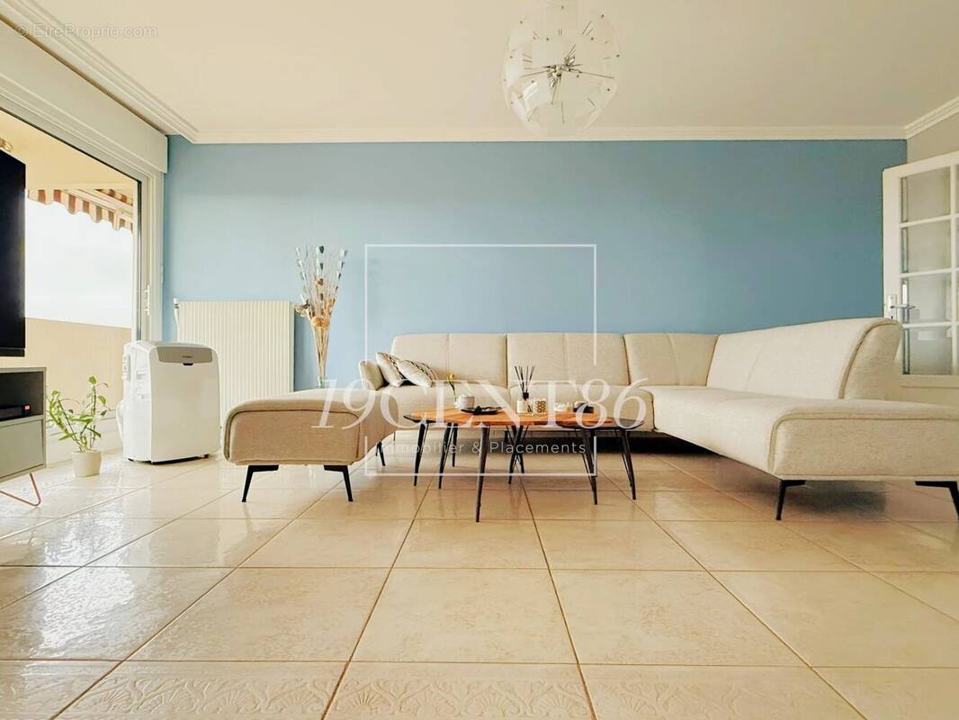 Appartement à LYON-8E