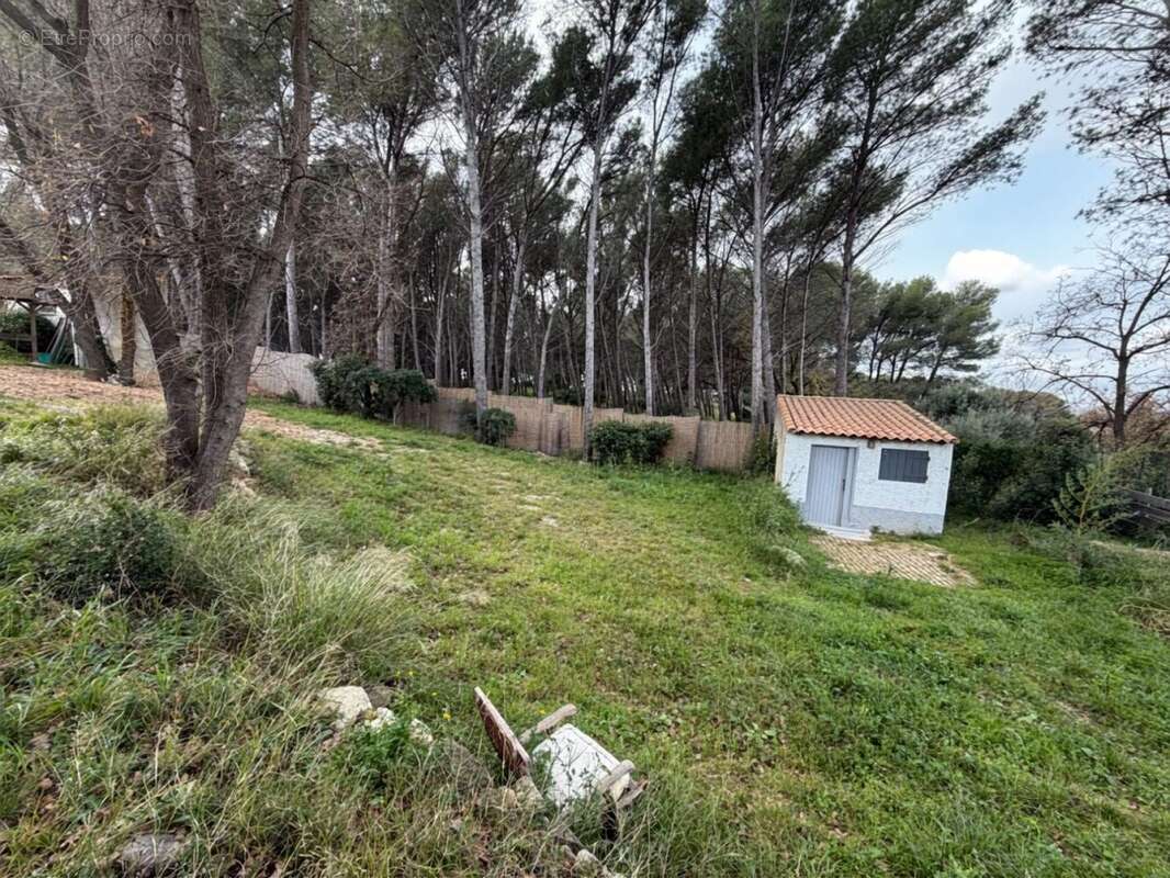 Terrain à ISTRES
