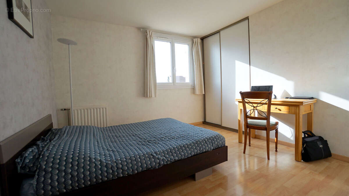 Maison à EPONE