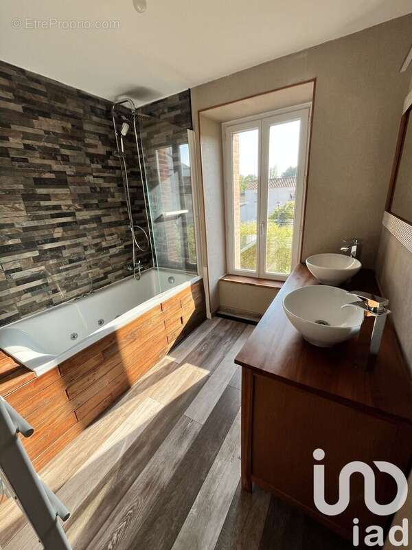 Photo 6 - Maison à LA MERLATIERE