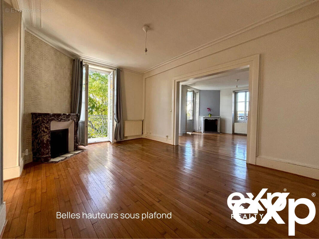 Appartement à COULOMMIERS