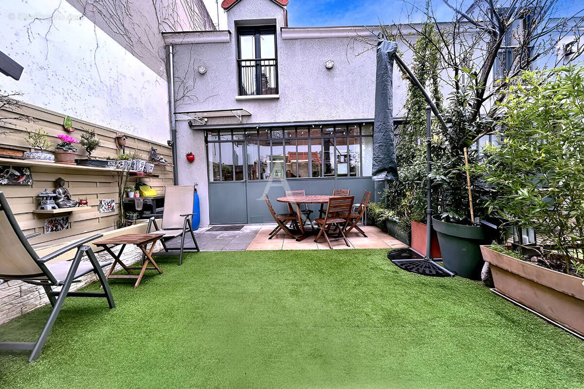 Maison à VITRY-SUR-SEINE