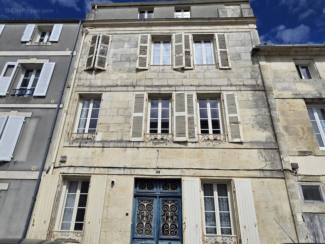 Maison à ROCHEFORT