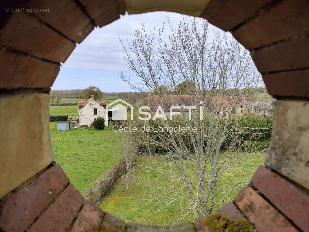 Photo 2 - Maison à CHAILLAC