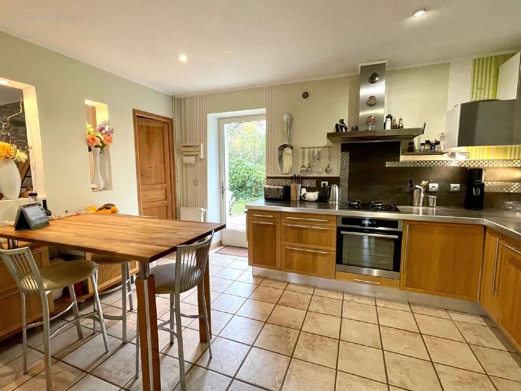 Maison à MILLY-LA-FORET