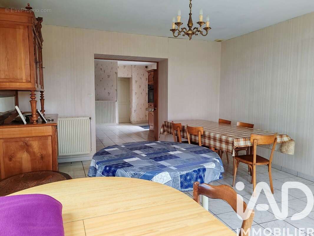 Photo 9 - Maison à CERNUSSON