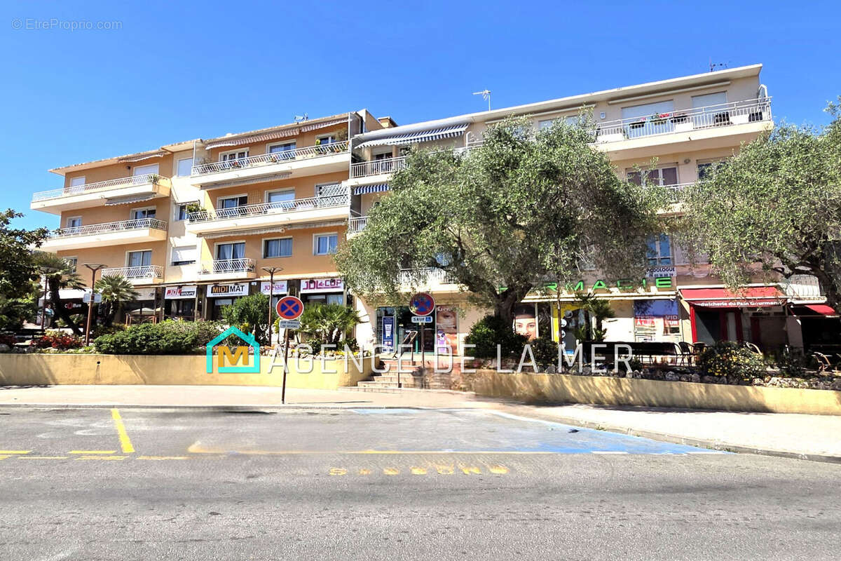 Appartement à MANDELIEU-LA-NAPOULE