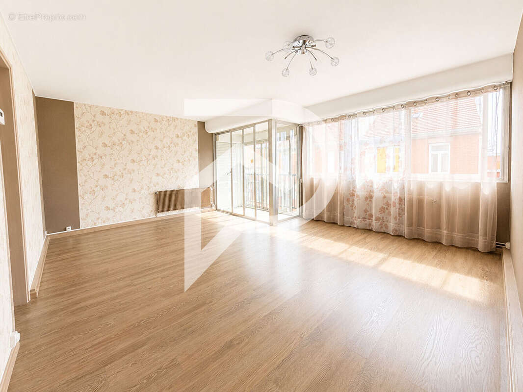 Appartement T3 centre ville - photo 2