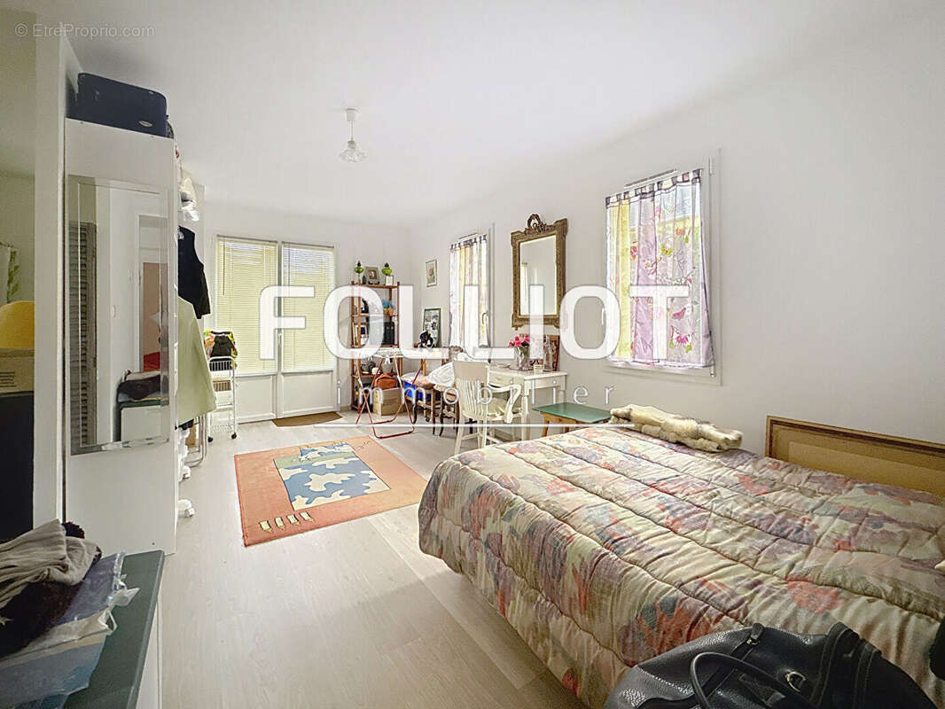 Maison à GOUVILLE-SUR-MER