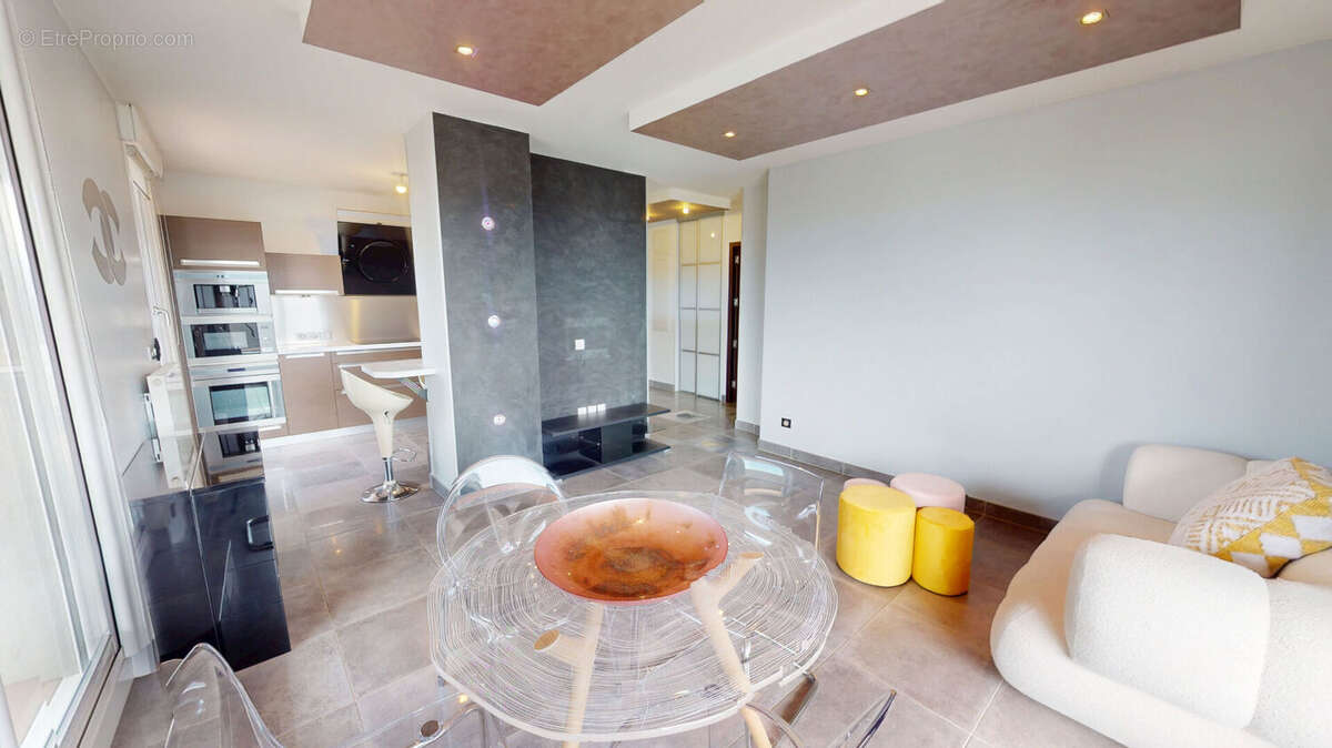 Appartement à SAINT-MARTIN-D'HERES