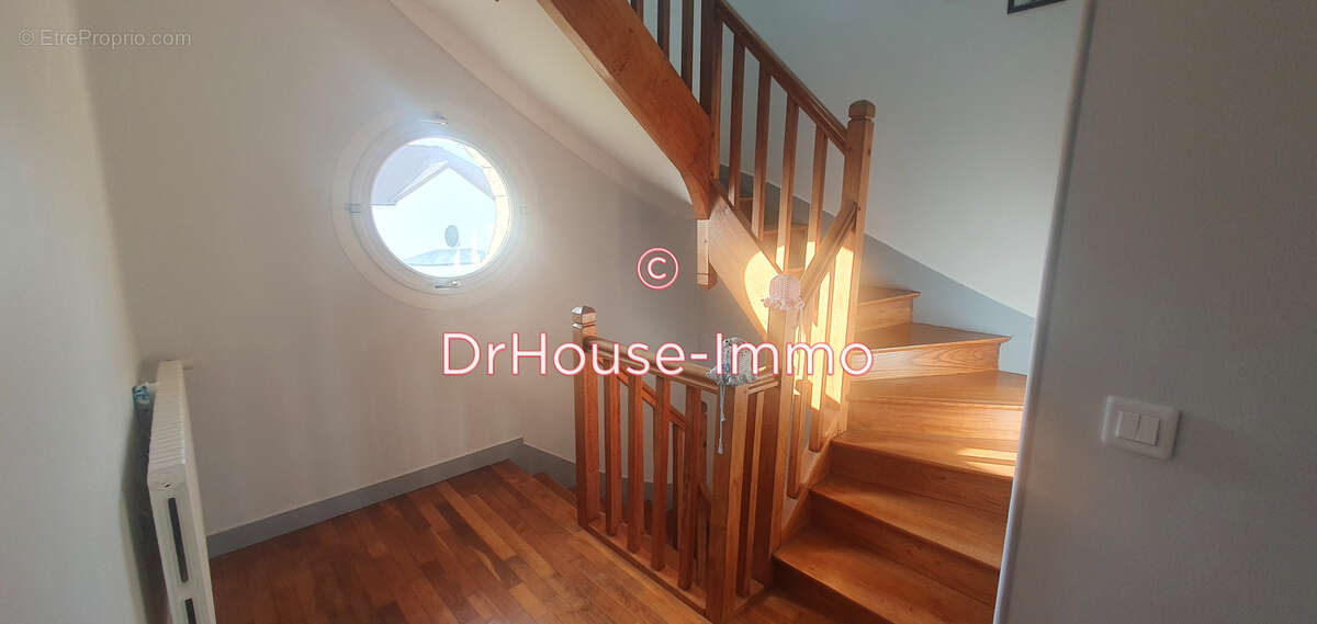 Maison à L&#039;ISLE-ADAM