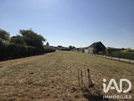 Photo 1 - Terrain à GELANNES