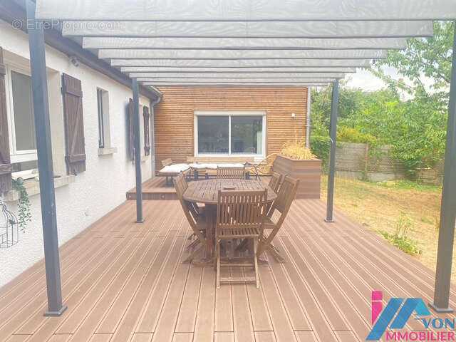 Samoreau   maison familiale 6 pièces   150 m2   terrain 673 m2   4 chambres   garage double 426 400 € - photo 5