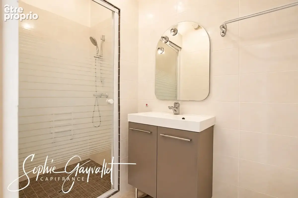 MARSEILLE 4ème – Appartement T2 Bis de caractère avec alcôve, terrasse et caves - photo 7