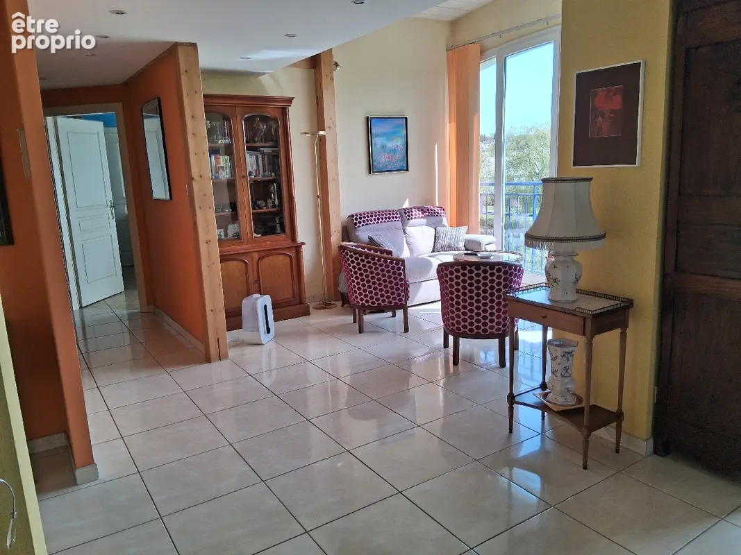 Appartement 150 m² à Montbeliard  - photo 6