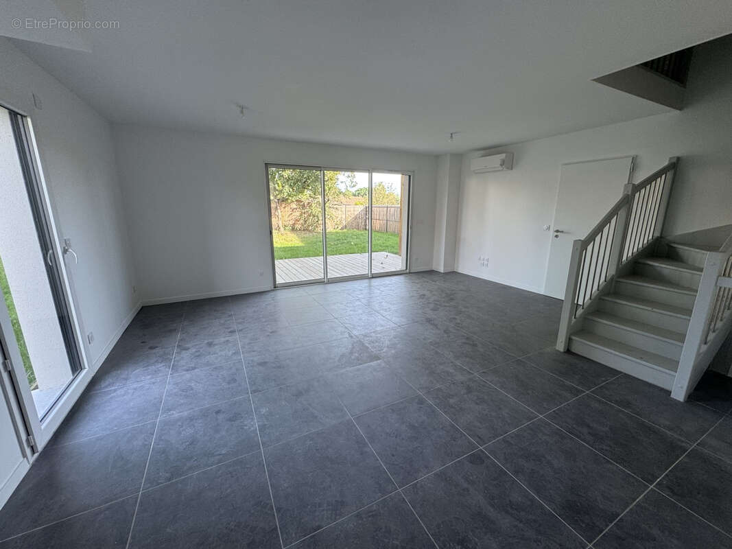 Maison à ARTIGUES-PRES-BORDEAUX