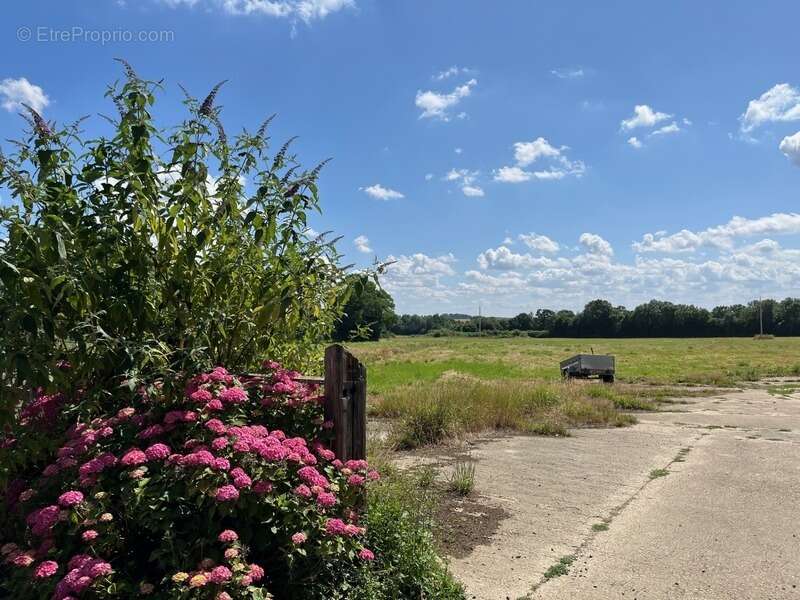 Maison à AUNAY-SUR-ODON