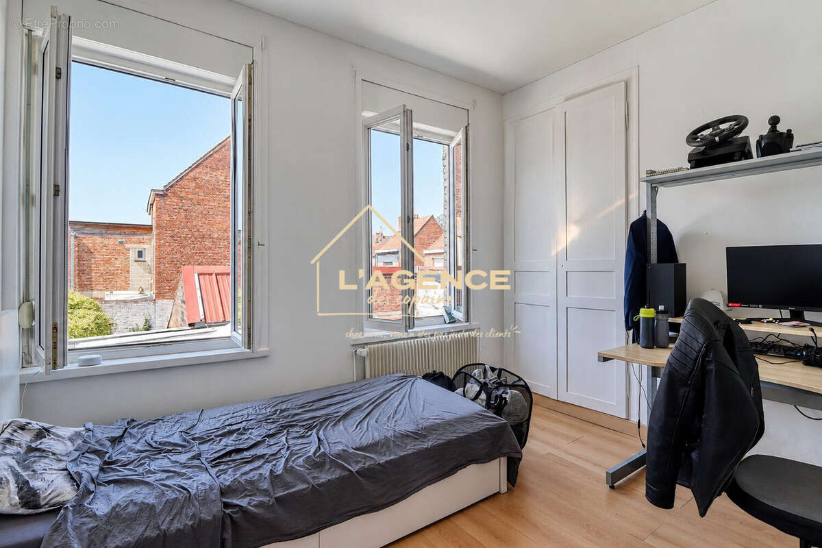 Maison 136 m² à Hazebrouck  - photo 8