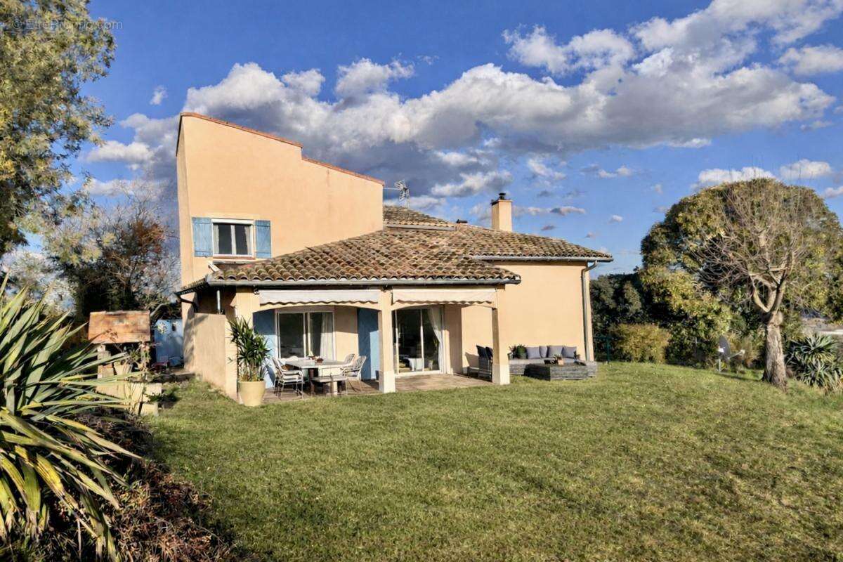 Maison à MOISSAC