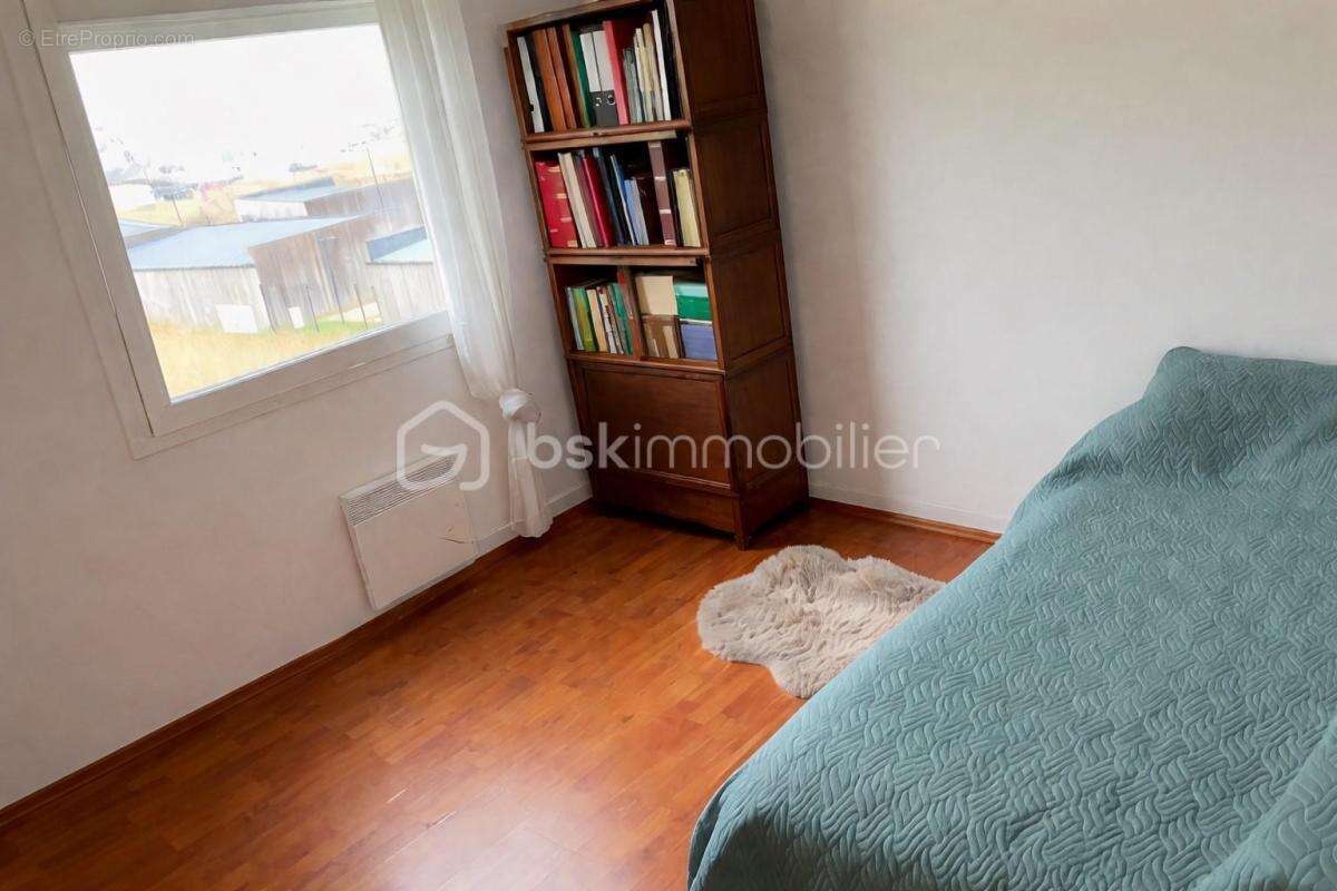 À coquelles, appart 2 chambres, garage, 2 place de parking, proche des spots ! - photo 9