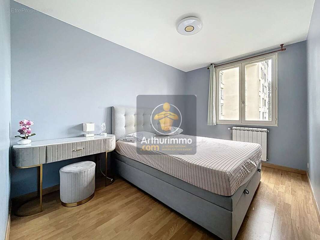 Appartement à BOISSY-SAINT-LEGER