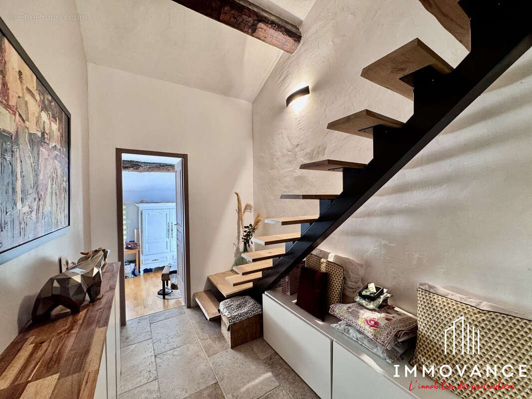 Maison 188 m² à Cournonterral  - photo 7