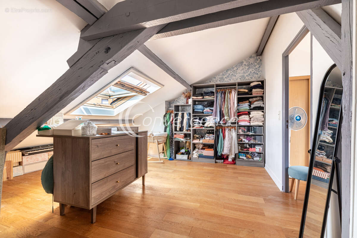 Appartement T4- duplex- hyper centre - photo 7