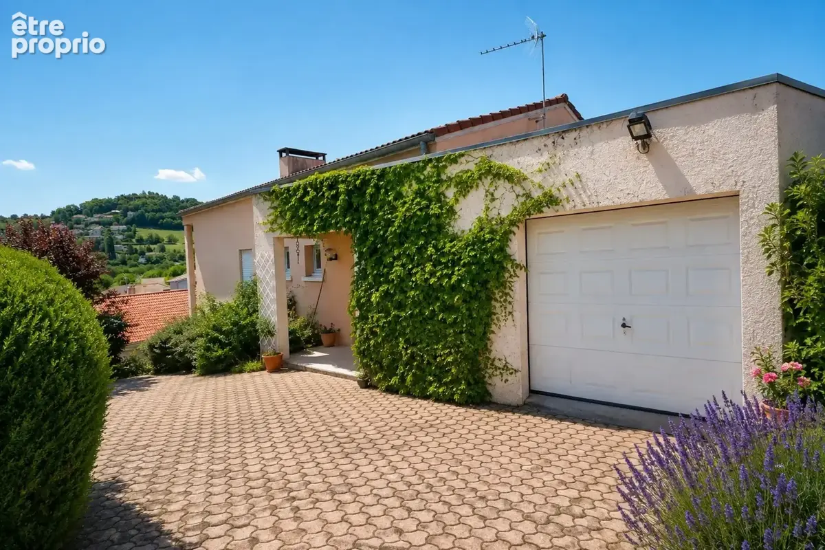Maison familiale de 164 m² sur terrain de 730 m² - photo 1