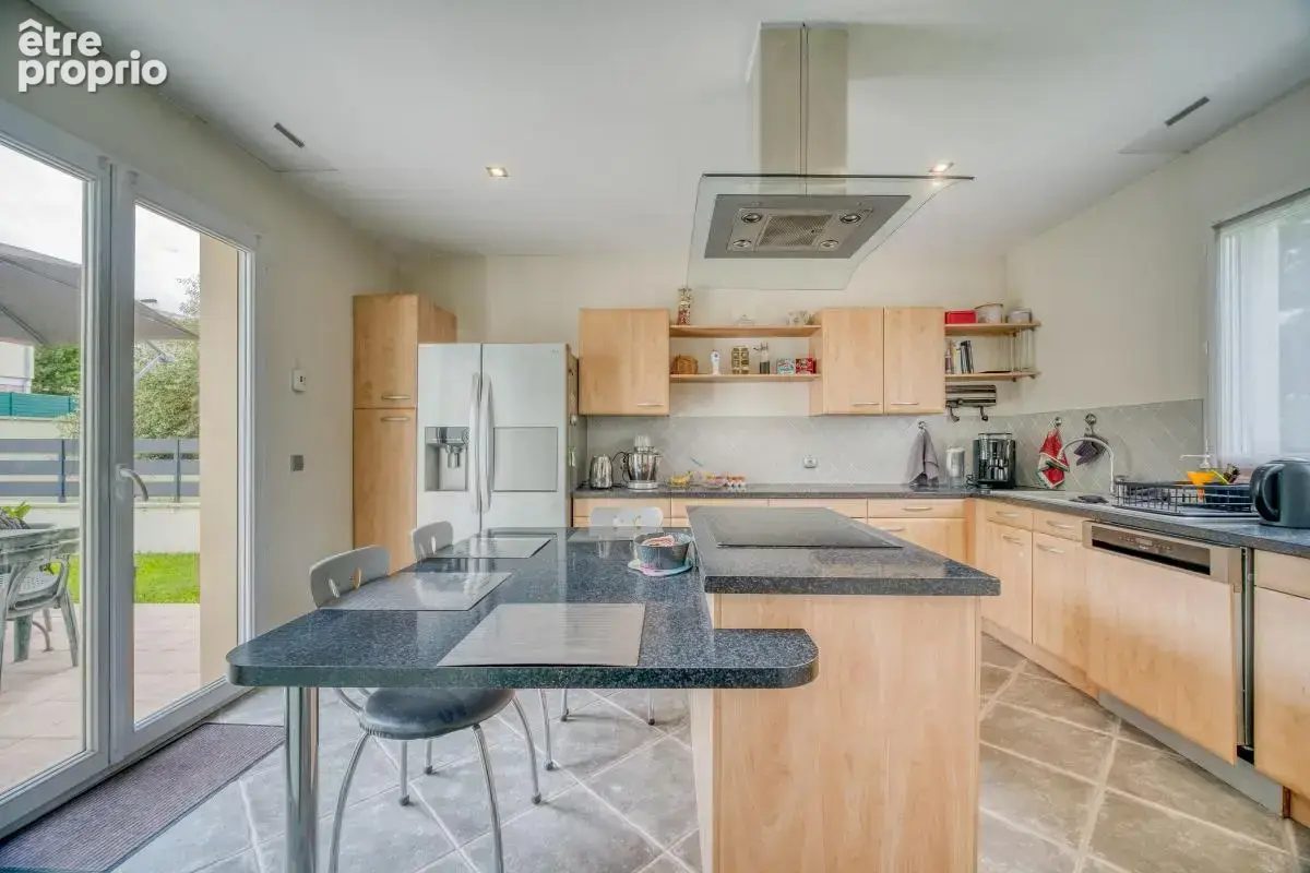 Maison 6 pièces 130 m² à vendre à Sartrouville (78500) - photo 5