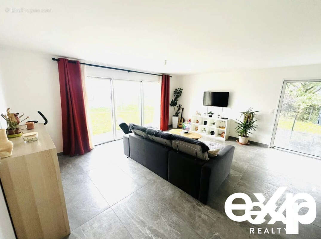 Maison à LA MEZIERE