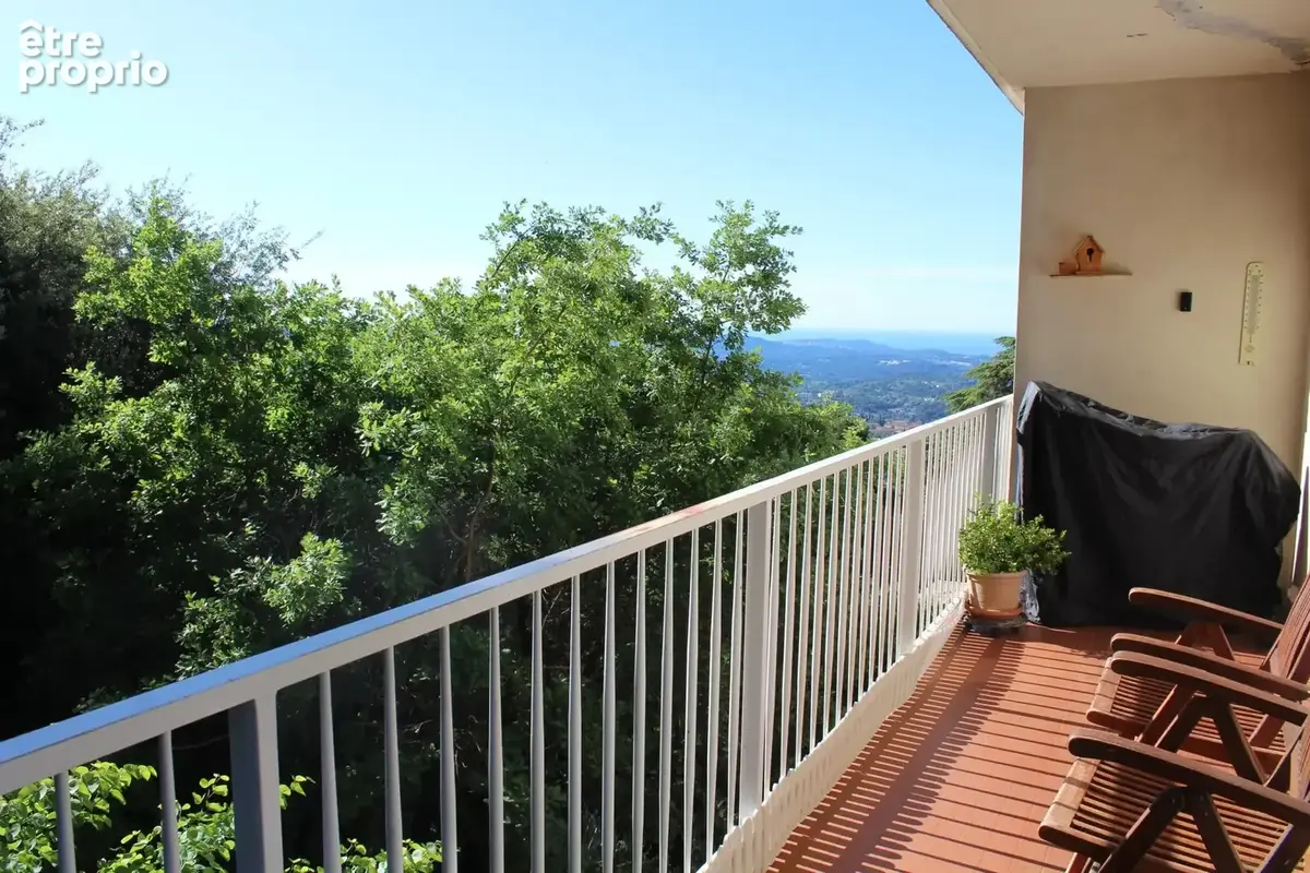 Appartement à GRASSE