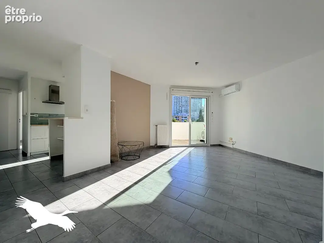 A VENDRE - Secteur Mazargues, Appartement 2 pièces de 57m² avec terrasse et Garage en SUS - Dernier étage - photo 1