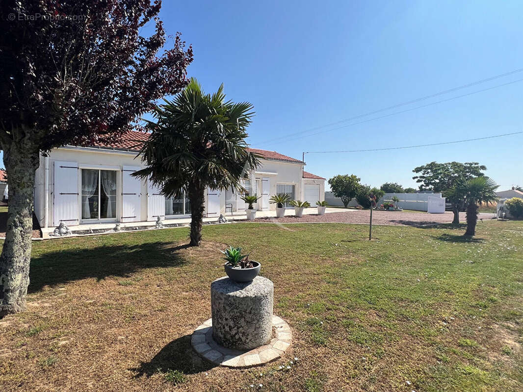 Maison Longeville sur mer 5 pièce(s) 117 m2 - photo 16