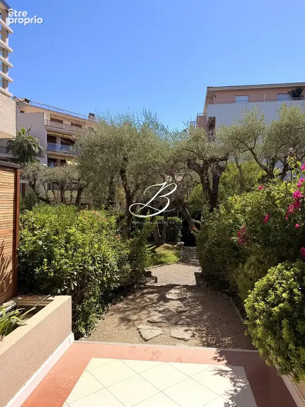 Appartement 3 pièces 64 m² à vendre à Cannes (06400) - photo 2