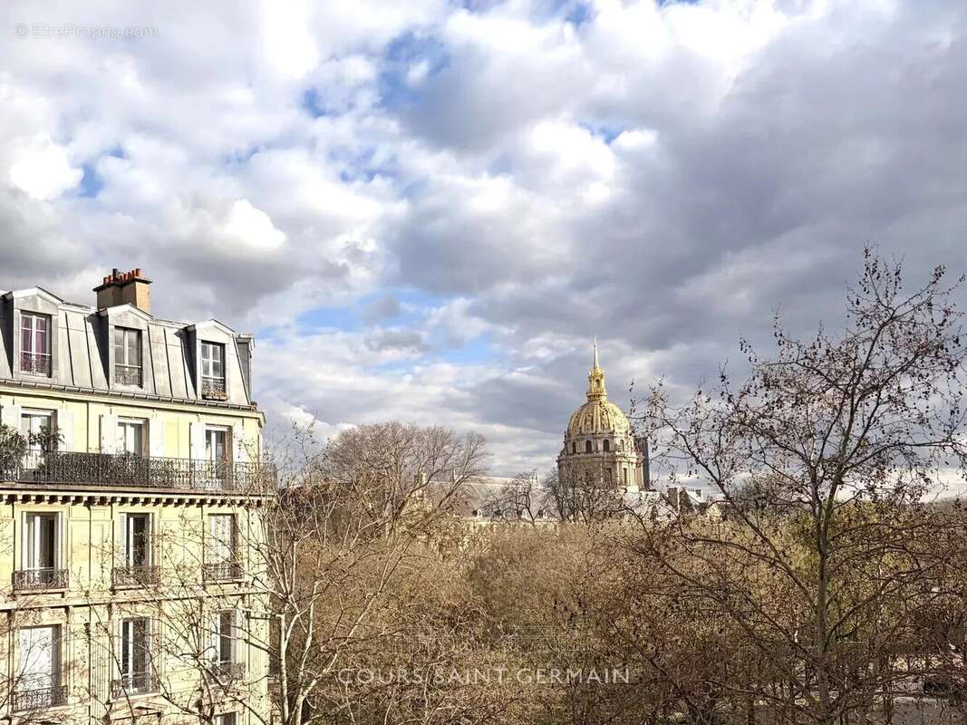 Appartement à PARIS-7E
