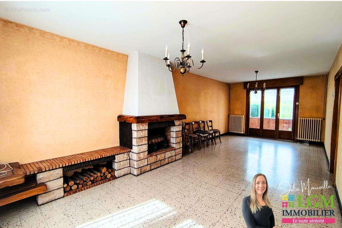 Maison à PETITE-FORET