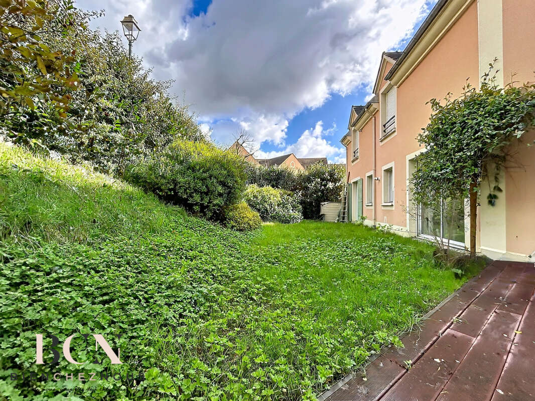 Appartement à MONTSOULT