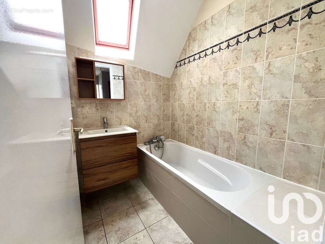 Photo 4 - Appartement à CHECY