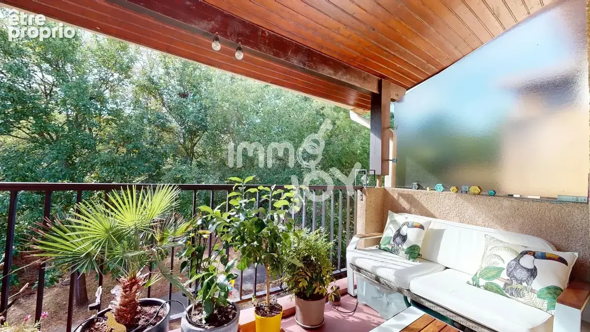 Terrasse, Cote Pavée superbe appartement T3 - photo 13