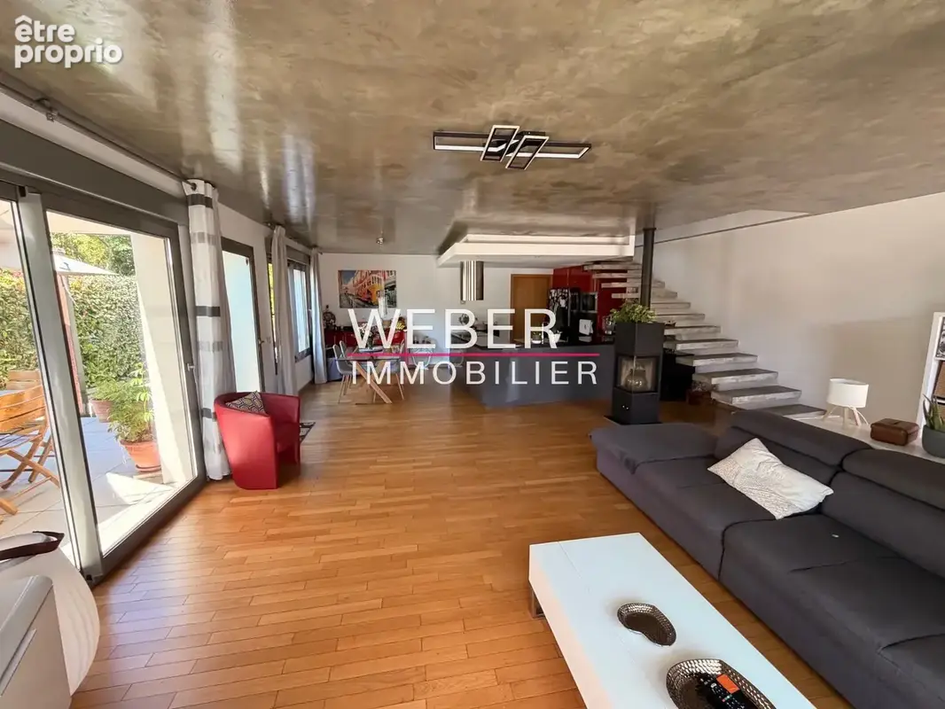 SAINTE ANNE D'EVENOS - Maison 140 m2 - T2 - Piscine - photo 3